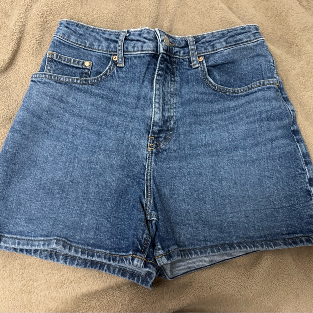 H&M Light Blue Denim Jeans